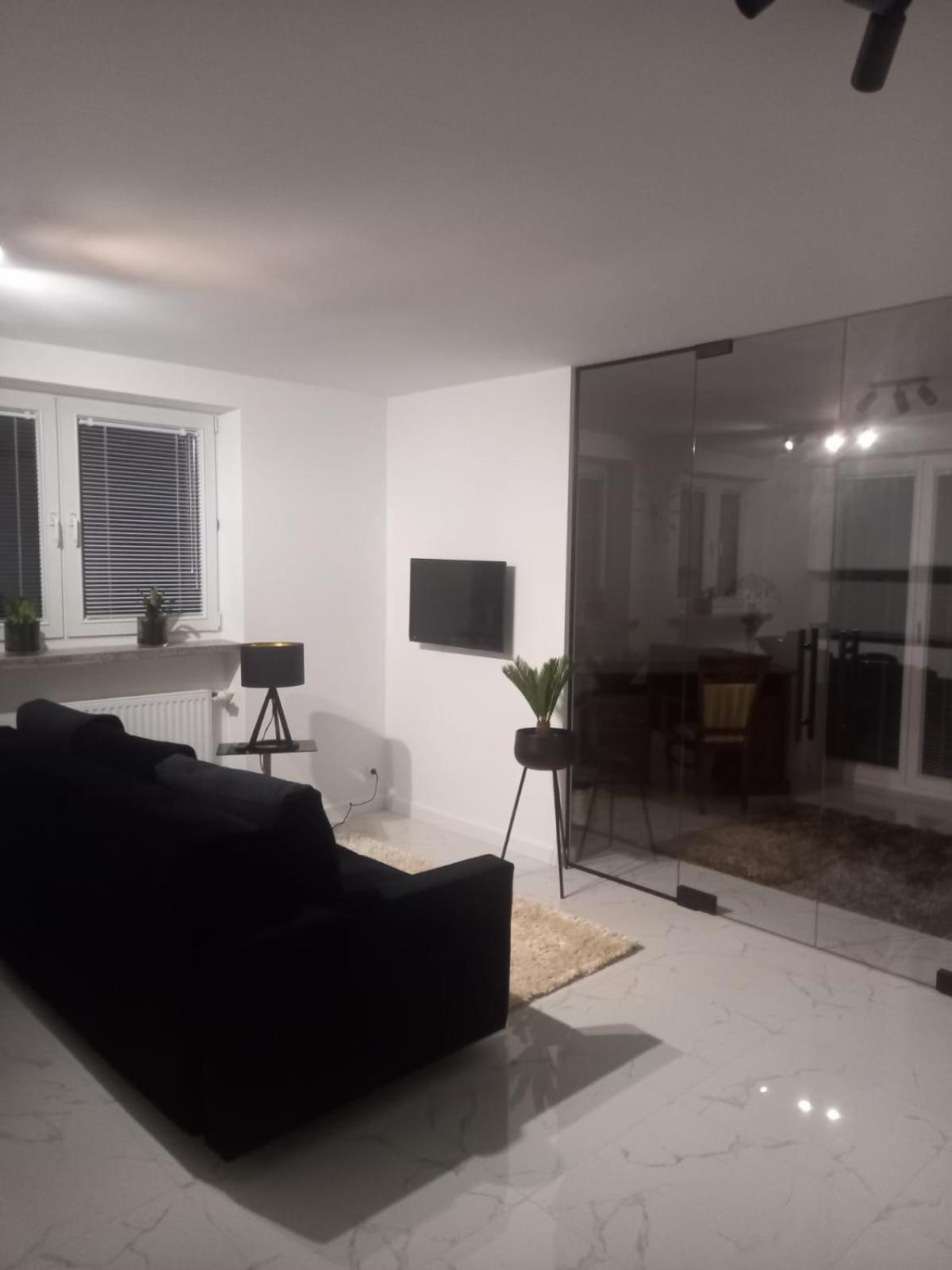 Klimatyczny Apartament W Samym Centrum Bialegostoku Bialystok Luaran gambar
